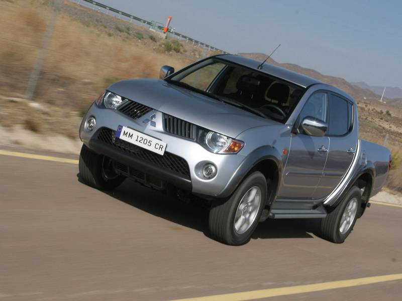 Фото автомобиля Mitsubishi L200